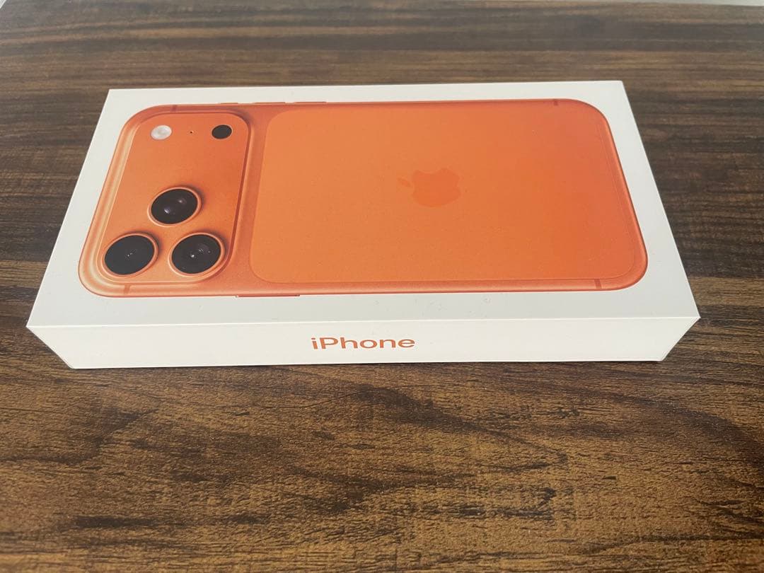 Apple IPhone17 ProMax -256GB -コズミックオレンジ