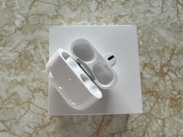 ［値下げ］APPLE MR2A2LL/A AirPods pro