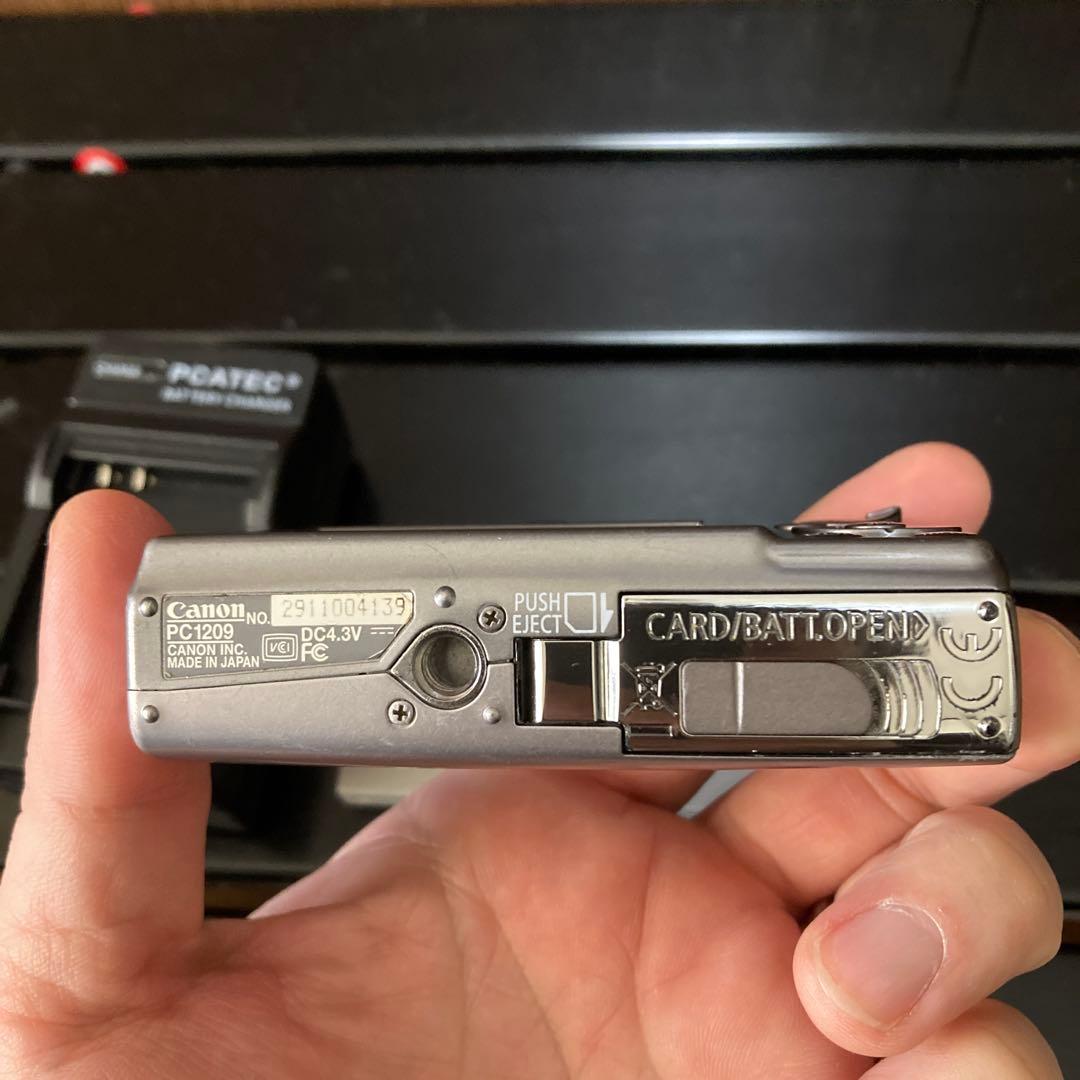 名機　Canon IXY Digital 900IS コンパクトカメラ