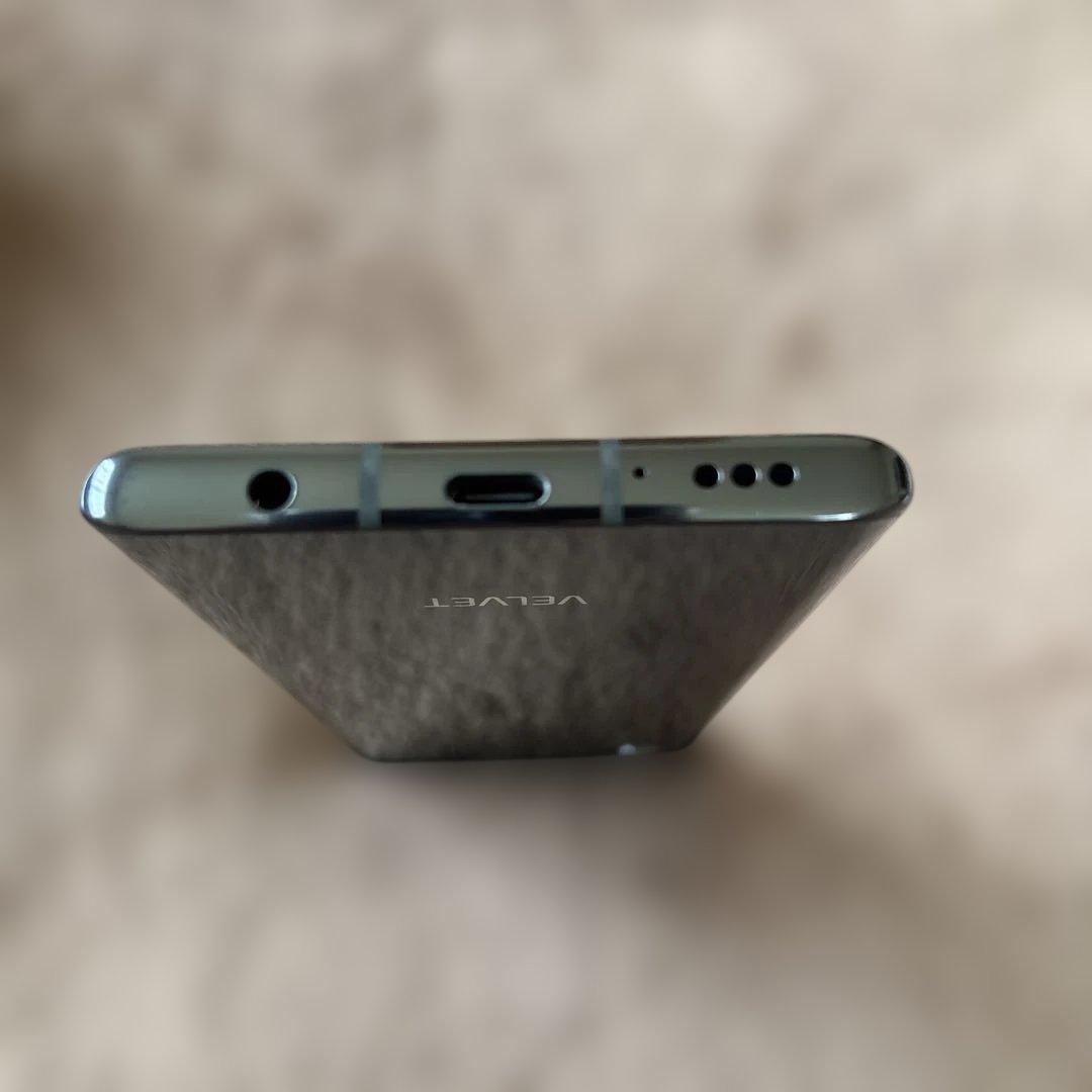 docomo LG VELVET L-52A デュアルスクリーン付