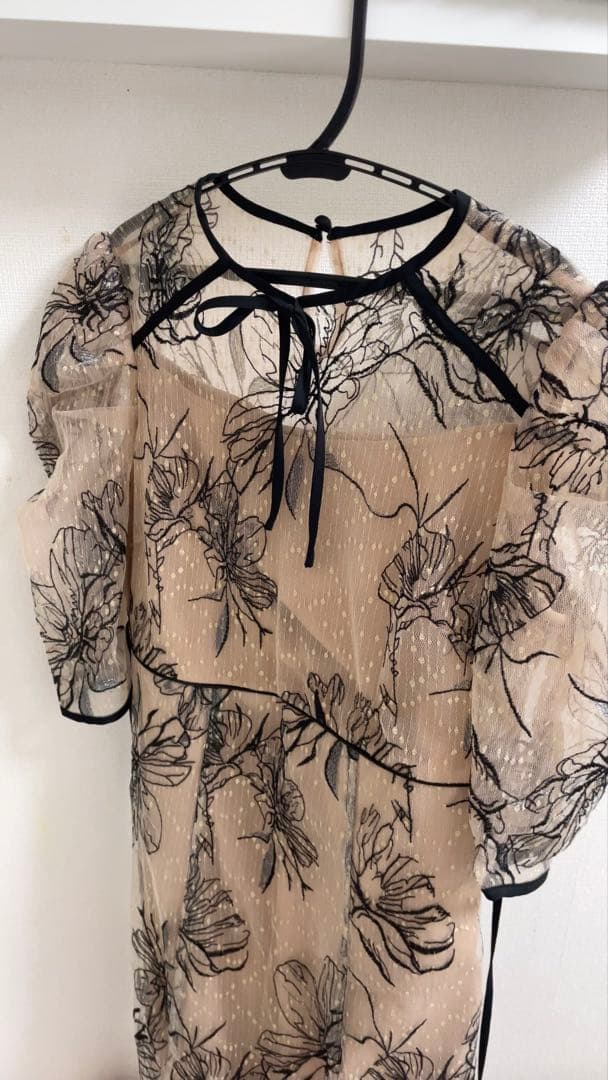 Leja 花柄リボンパフスリーブマーメイドワンピースドレス