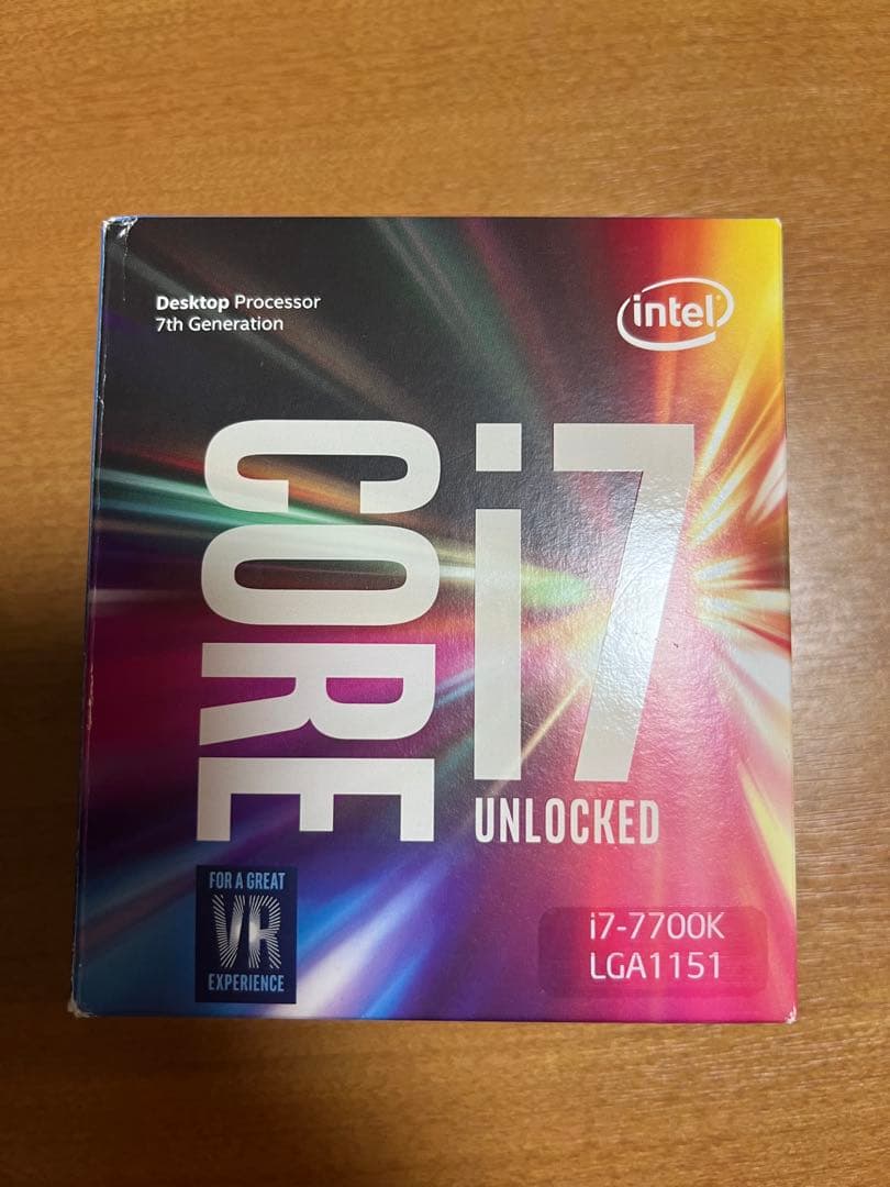 Intel Core i7-7700K CPUクーラー付き