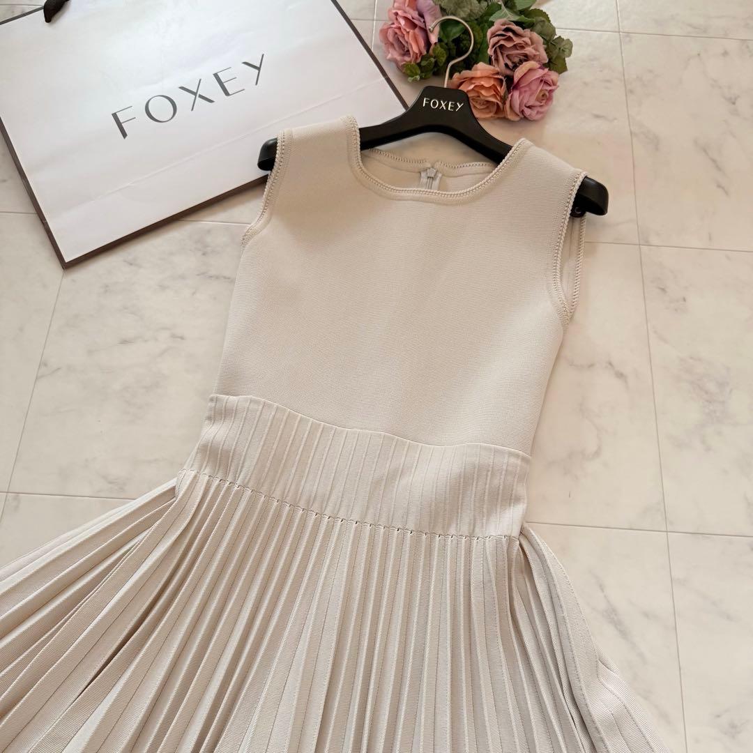 希少42★定価9.8万 フォクシー メトロノーム ニットワンピース フレア