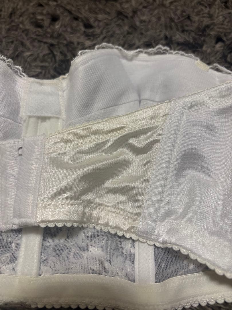 セモア ブライダルインナー　タカミブライダル(E70.W70.Mサイズ)