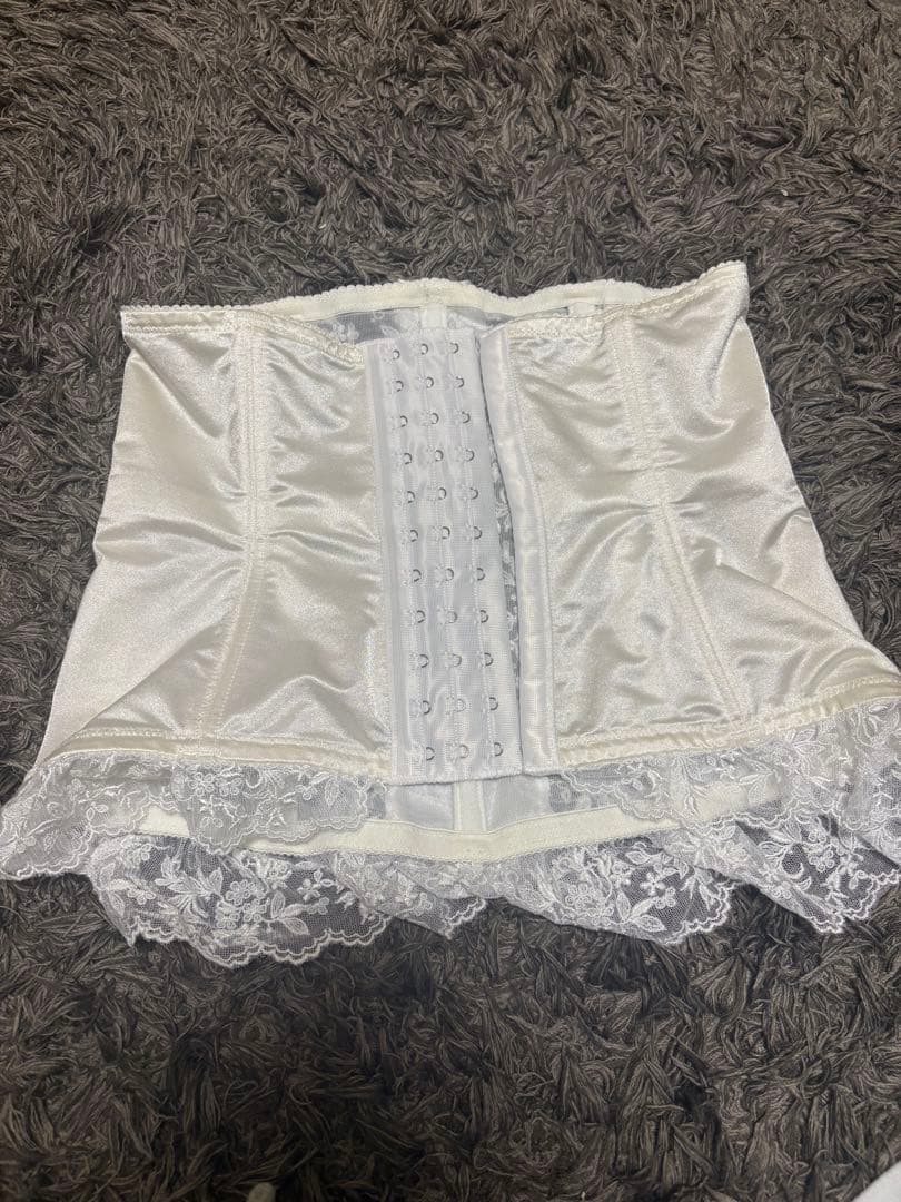 セモア ブライダルインナー　タカミブライダル(E70.W70.Mサイズ)