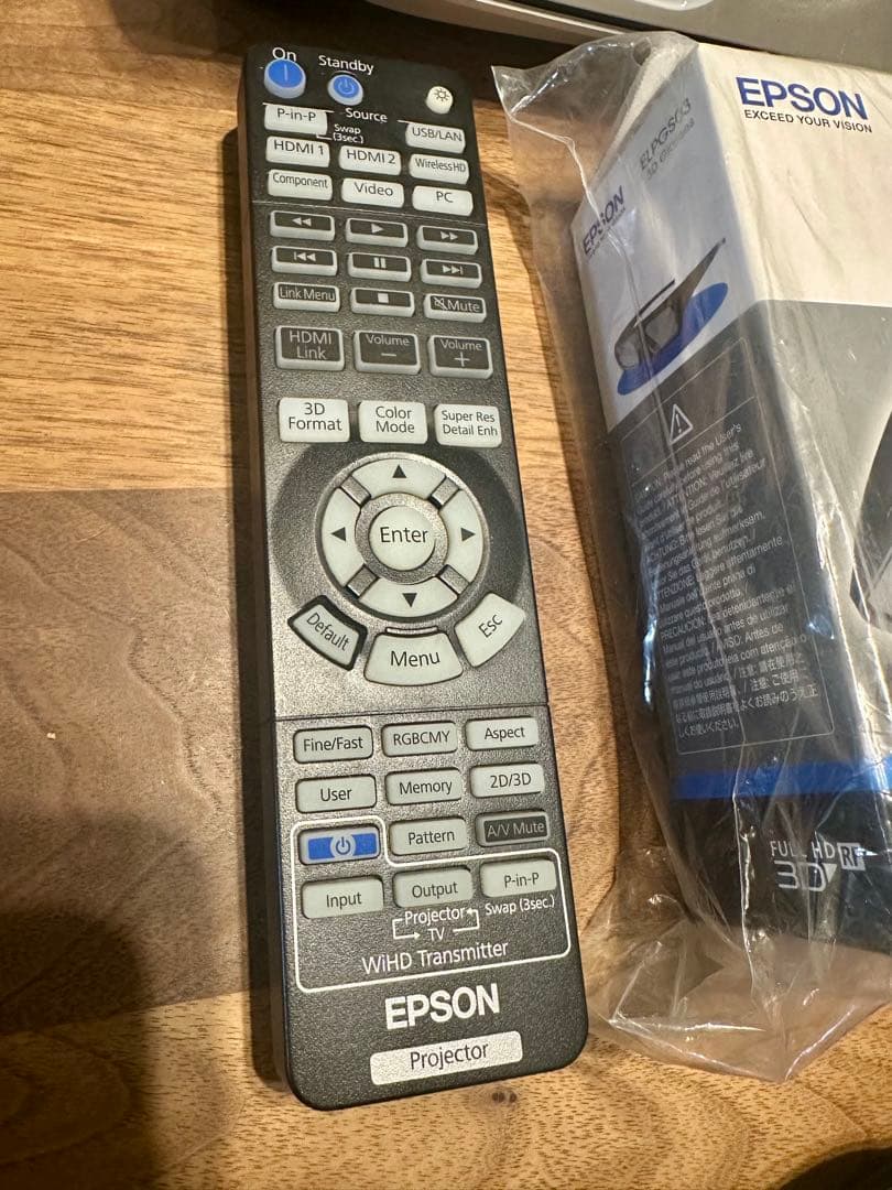 EPSON プロジェクター　EH-TW6600W　ワイヤレスモデル