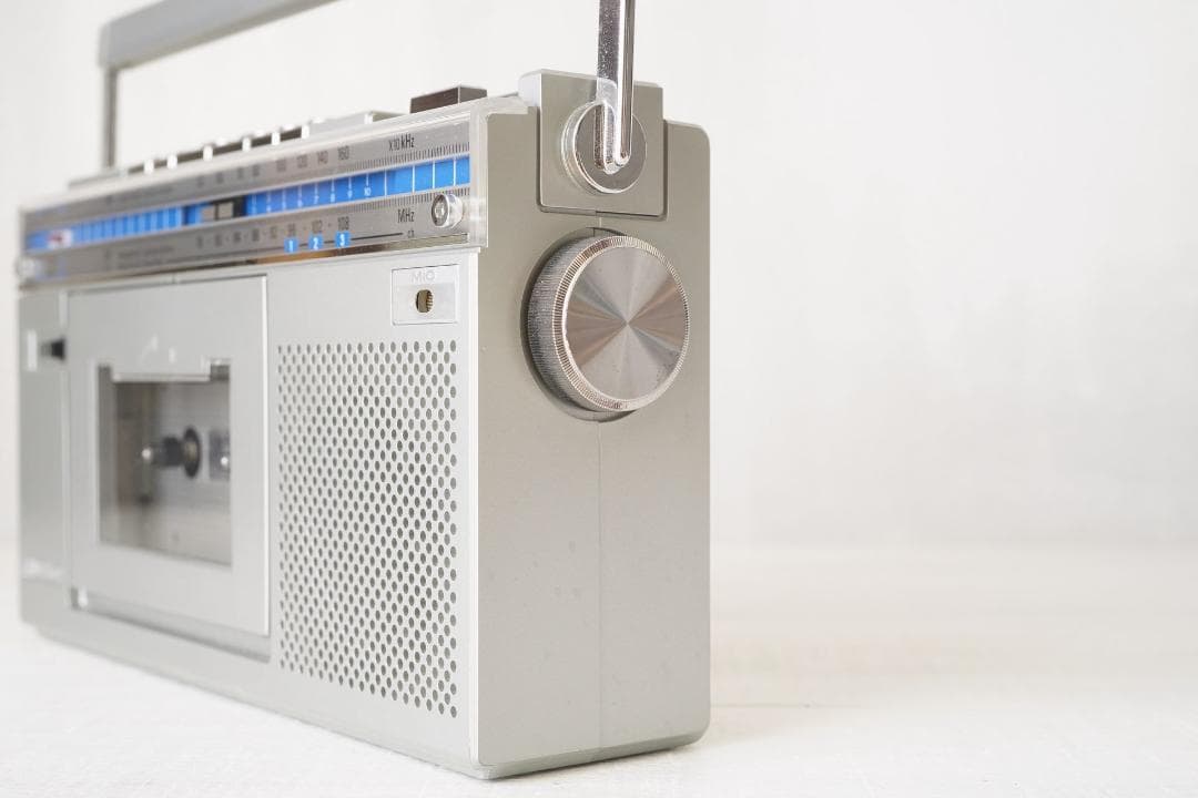 Victor 小型ラジカセ 動作品 カセットテープ・ラジオ可 昭和レトロ 美品