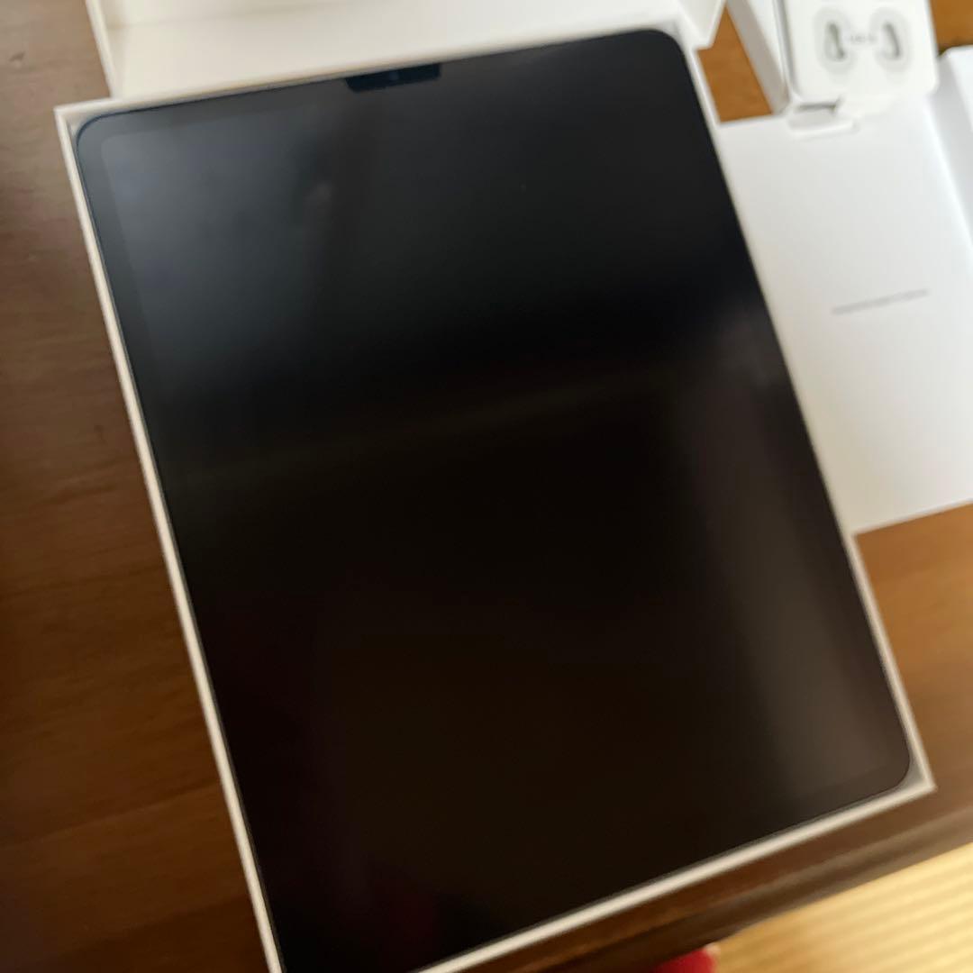 S*⠀様 iPad Pro 12.9インチ スペースグレー第五世代 256GB