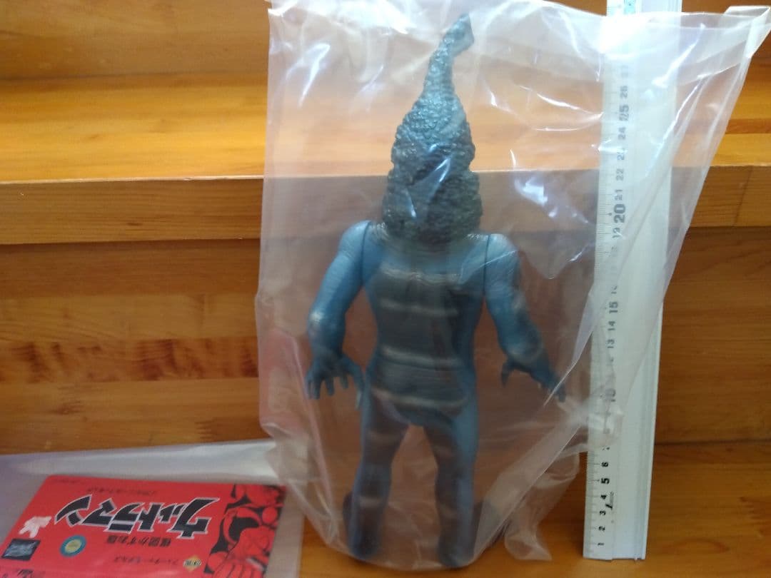 ●楳図かずお ケムール人 ソフビ フィギュア ウルトラマン アートストーム 限定