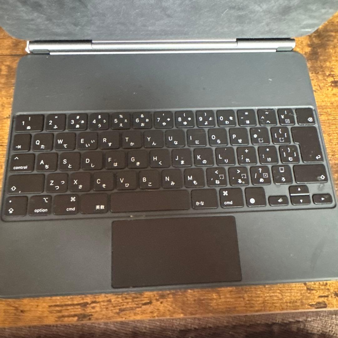 iPad Pro 12.9インチ第4世代 512GB Magickeyboard