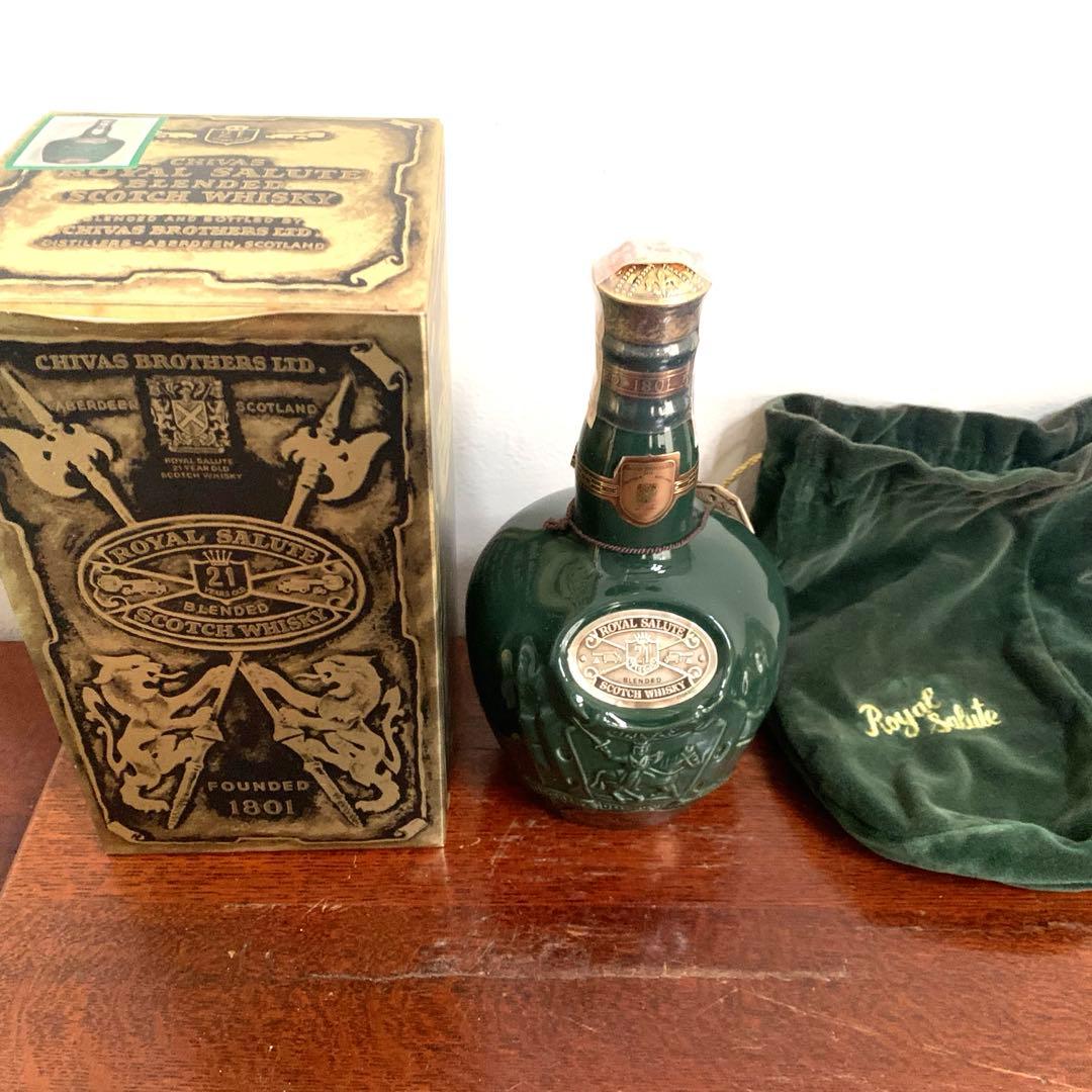 シーバスリーガル ロイヤルサルート21年 緑 陶器ボトル　未開封