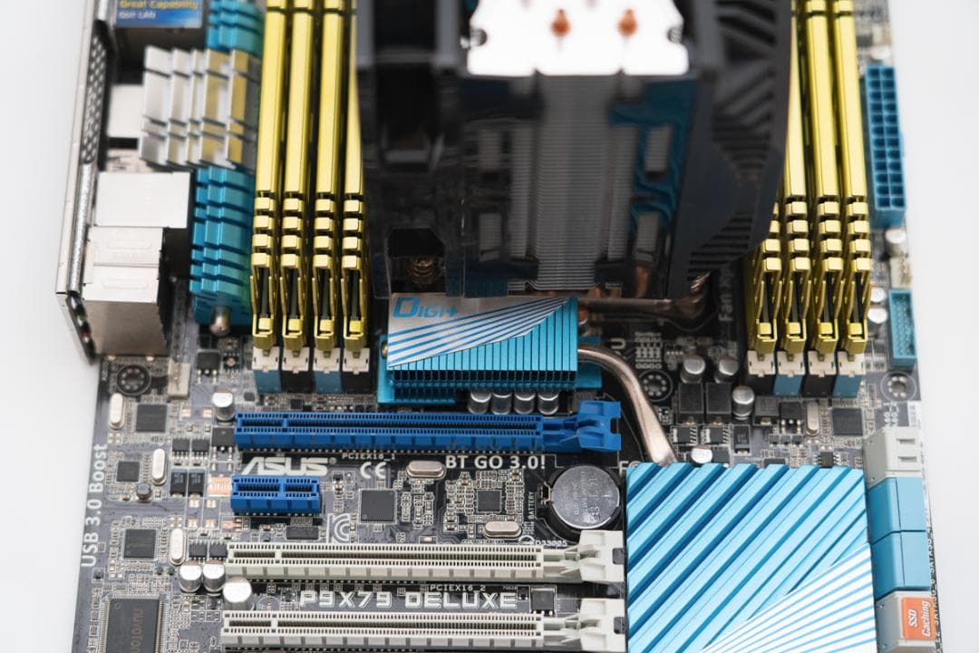 ASUS P9X79 ＆ Intel Core i7 3930K メモリセット