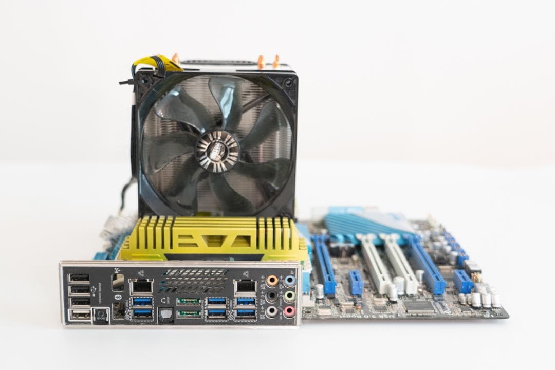 ASUS P9X79 ＆ Intel Core i7 3930K メモリセット