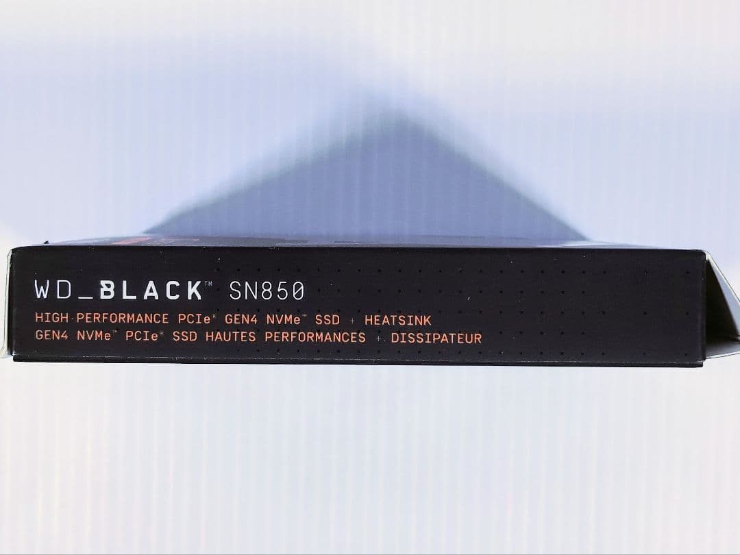 WD_BLACK SN850X(ヒートシンク付き)2TB 10月購入842時間