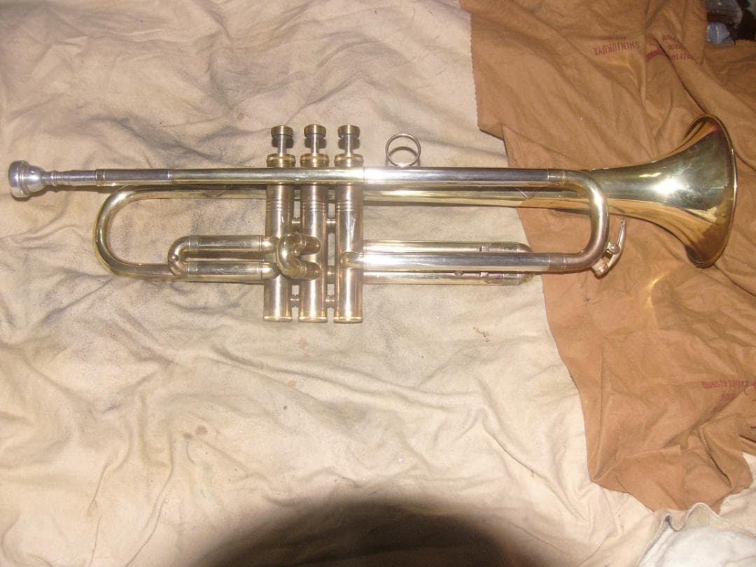 ビンテージ銘機種！ヒュッテルドイツ製 / HUTTLカレッジモデル 極上絶品