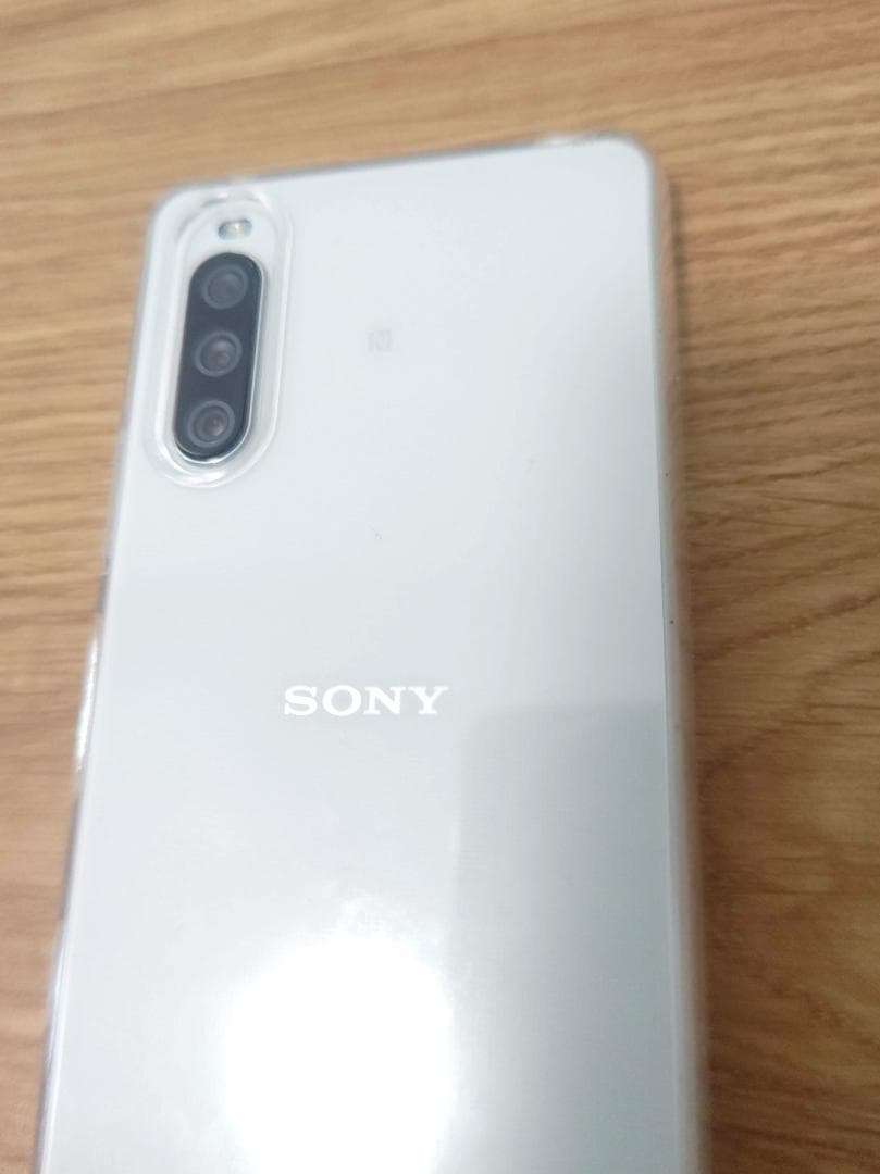 【美品】Xperia10Ⅲ（A102SO）ホワイト simフリー