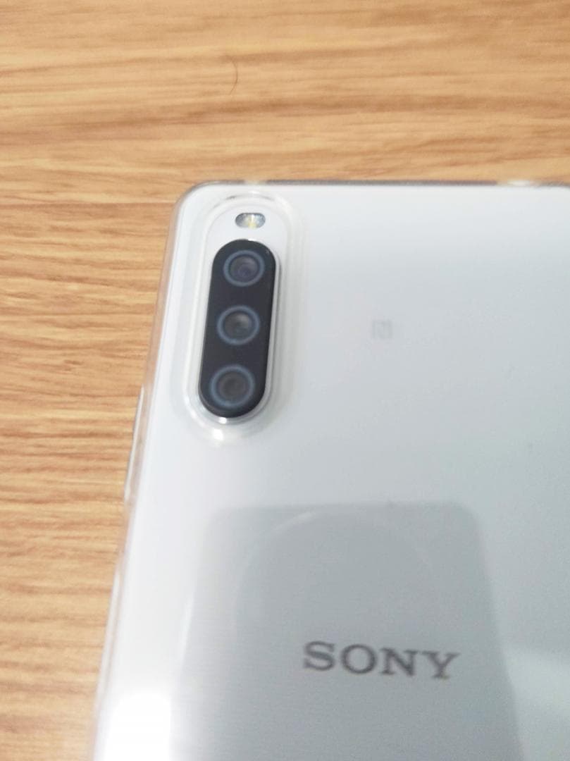 【美品】Xperia10Ⅲ（A102SO）ホワイト simフリー