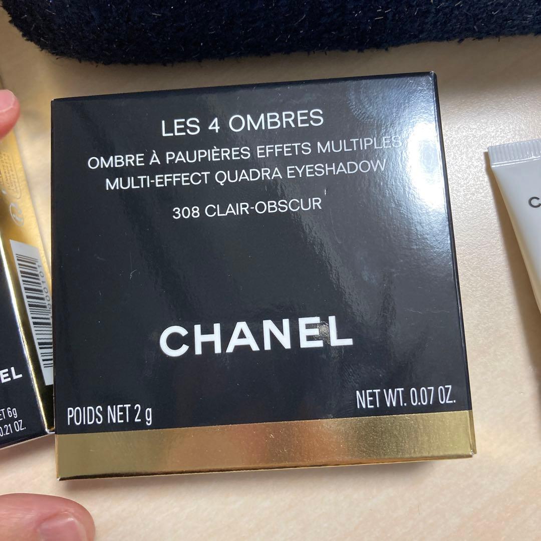 2025 シャネル アイシャドウ アンド マスカラセット　クリスマスコフレ 完売