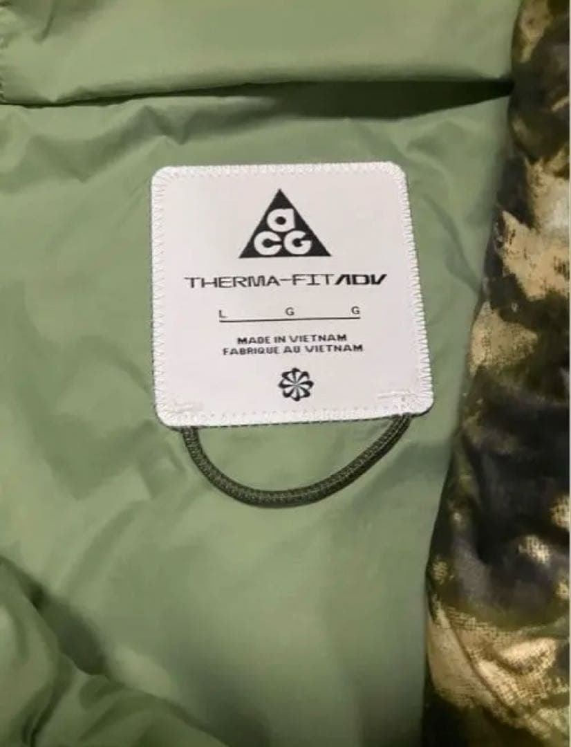 NIKE ACG LUNAR LAKE ダウンジャケット