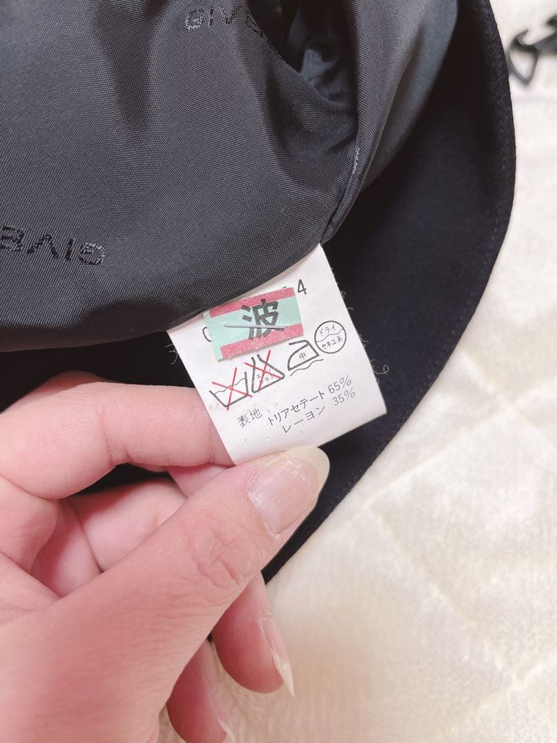 GIVENCHY ワンピーススーツ 16号