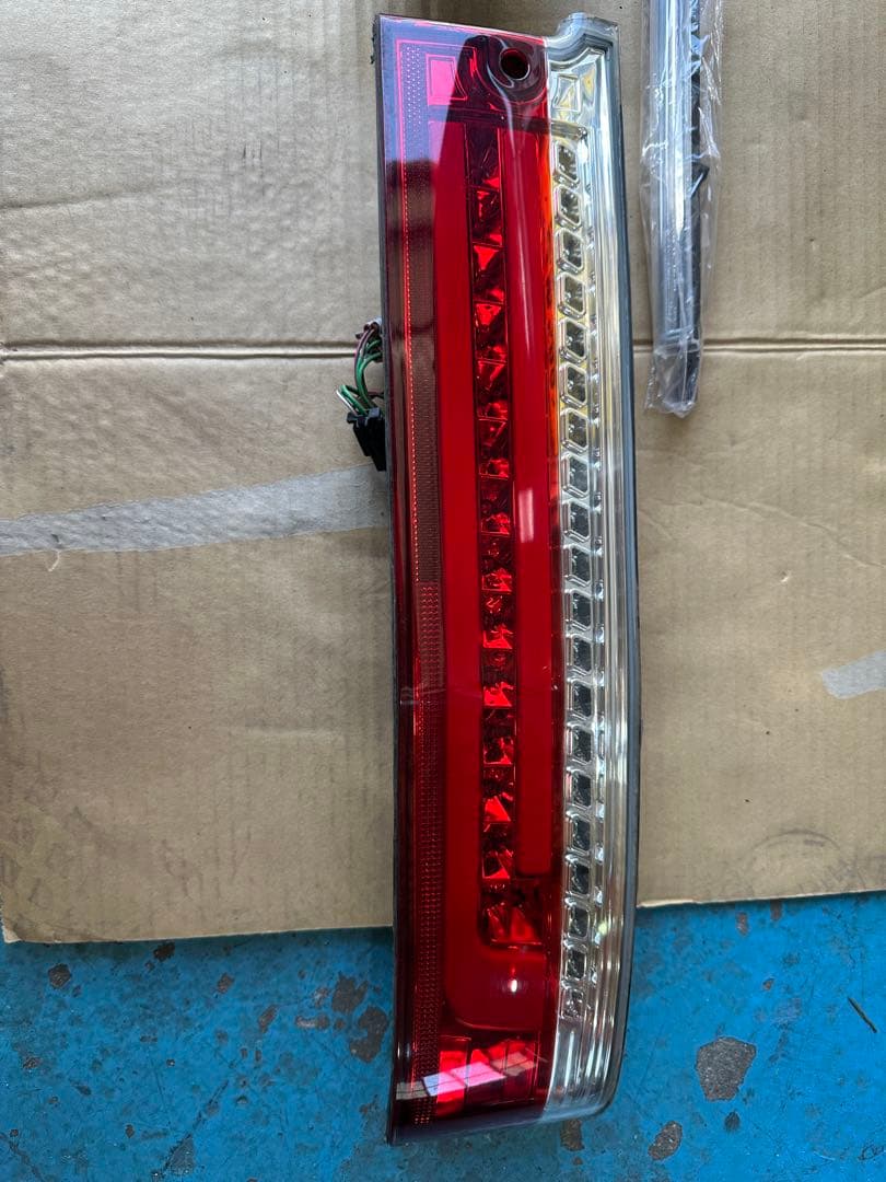 アトレーワゴン　s321g LEDテールランプ REIZ 流星