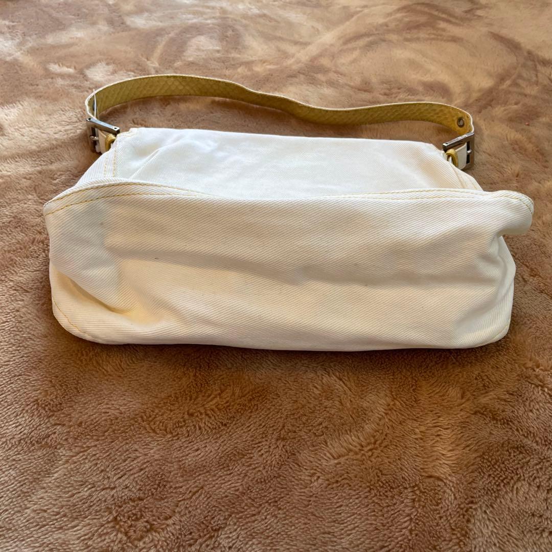 ド*ロ様 フェンディ　デニム×パイソン　マンマバケット　ハンドバッグ