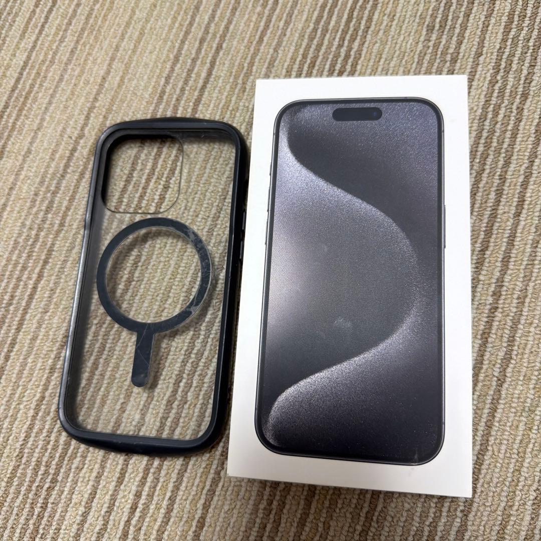 Apple iPhone 15Pro 本体　256GB SIMフリー