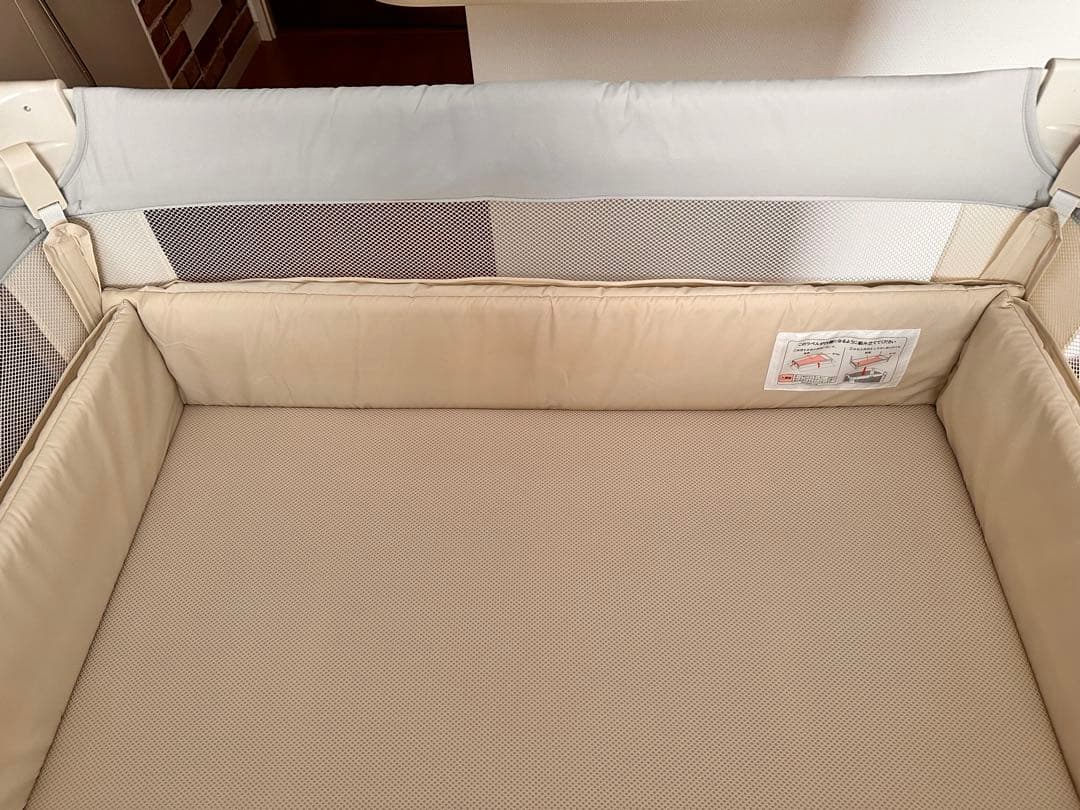 Aprica メッシュベビーベッド ベージュ