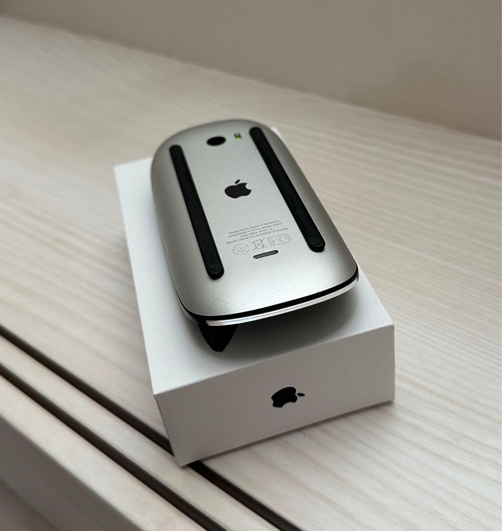 美品 Apple Magic Mouse ブラック 箱・説明書付