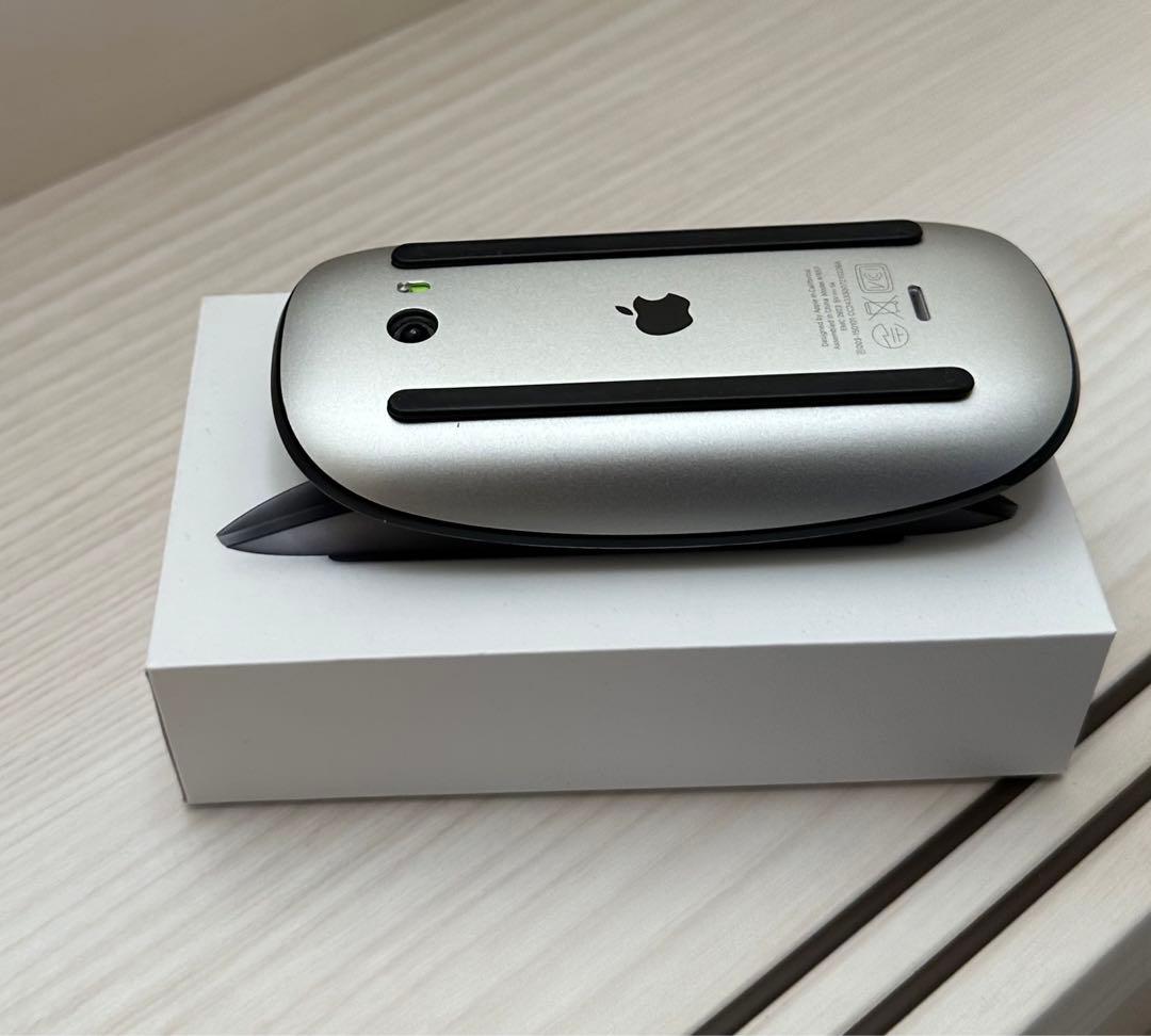美品 Apple Magic Mouse ブラック 箱・説明書付