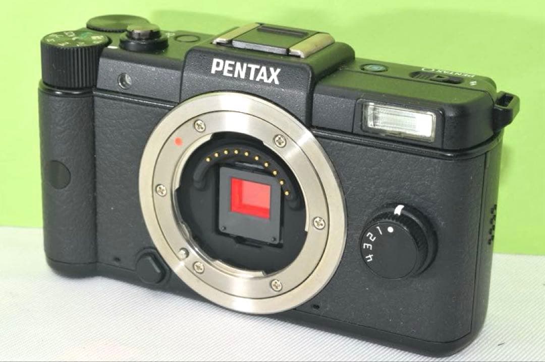 PENTAX Q ボディ ☆送料無料☆