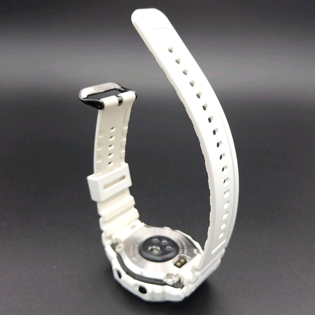 CASIO　G-SHOCK　DW-H5600-7JR　付属品　箱付き　ホワイト