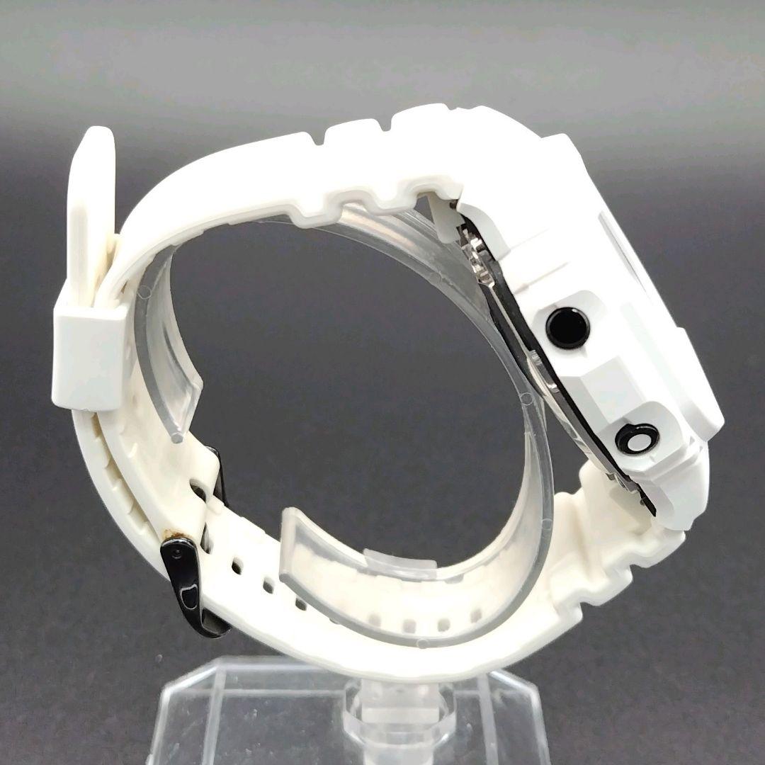 CASIO　G-SHOCK　DW-H5600-7JR　付属品　箱付き　ホワイト