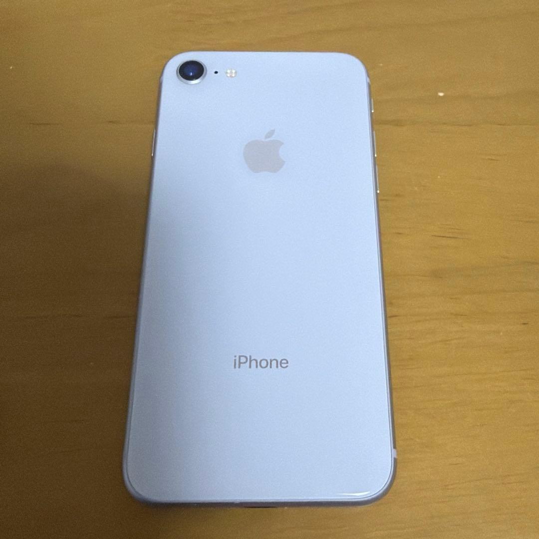 iPhone8 シルバー 本体のみ