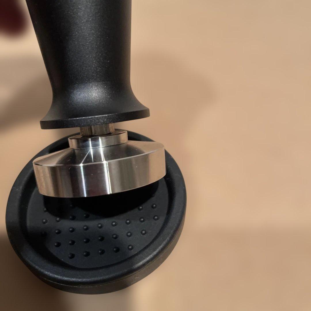 De'Longhi エスプレッソマシン シルバー/ブラック