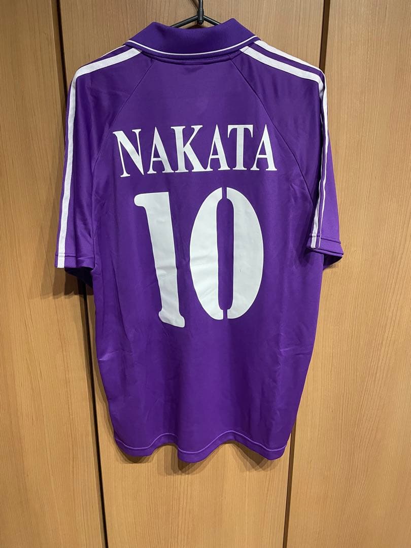 フィオレンティーナ ユニフォーム04-05 中田英寿　ホーム