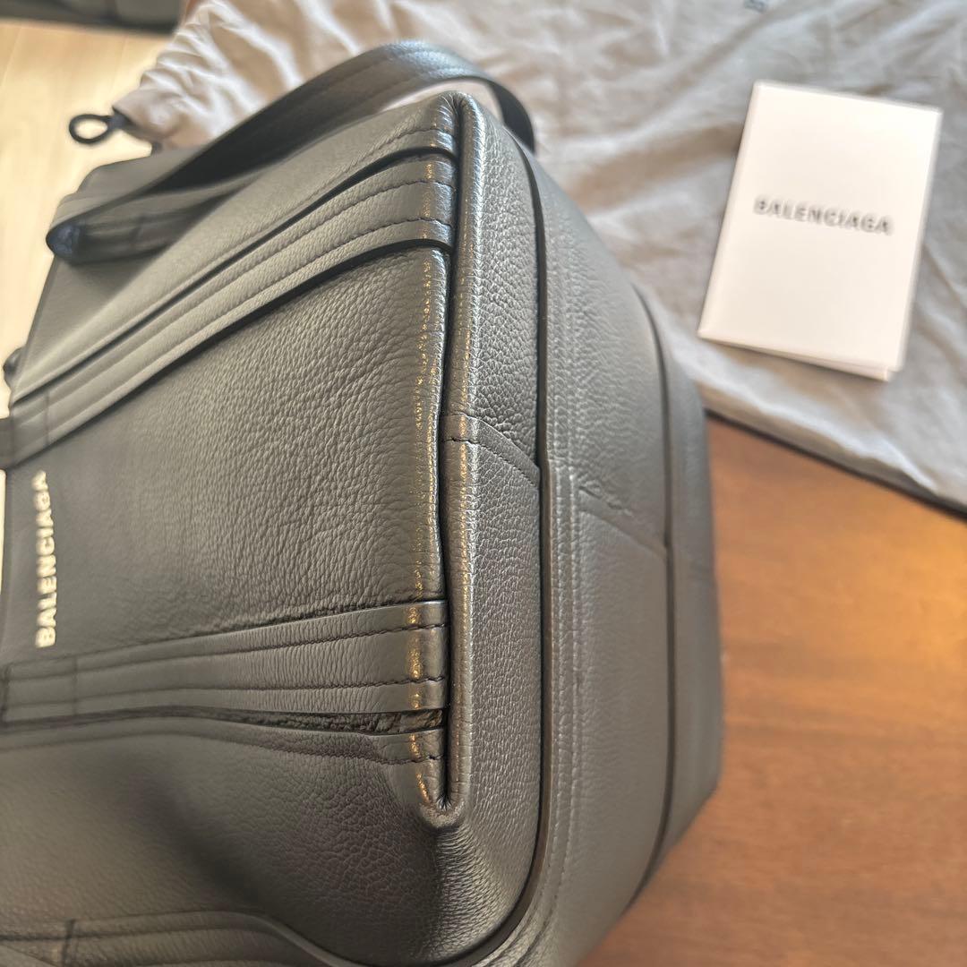 【美品】【値下げ中】バレンシアガ　エブリデイ　スモール