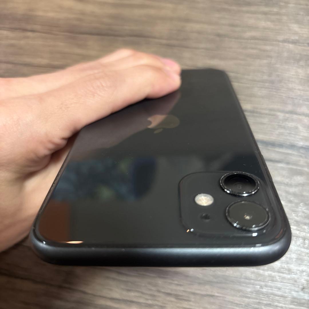 iPhone11 64GB (SIMロック解除済)