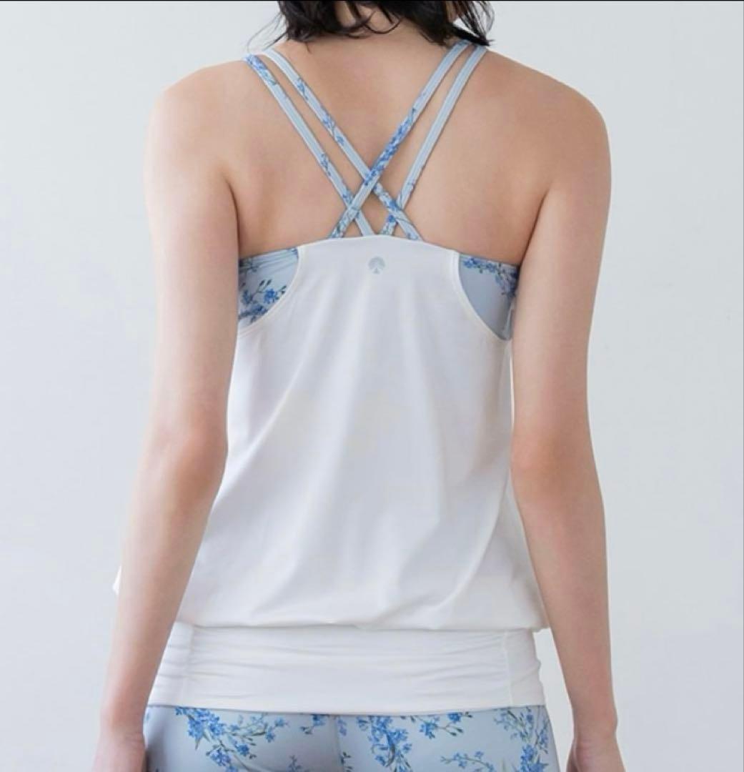 【SUKALA】スプリングフラワー　上下セット　Ｌサイズ