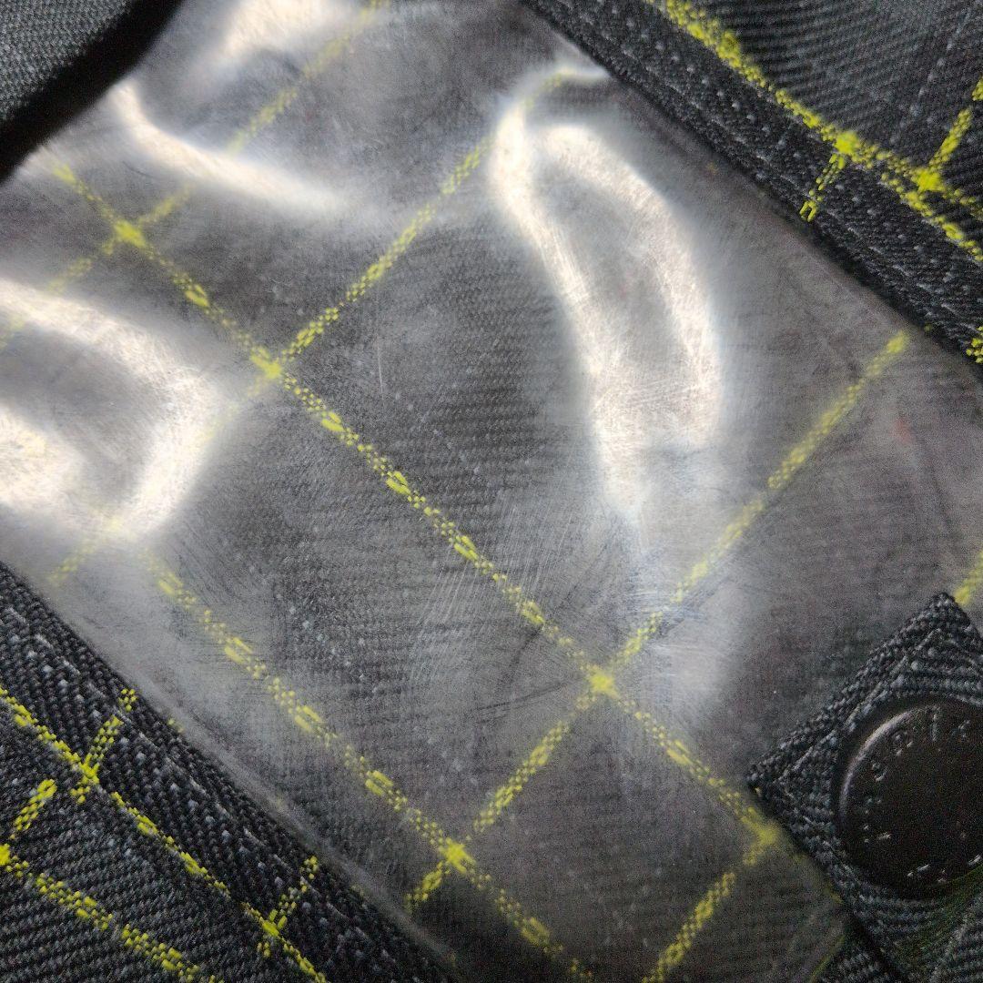 phenix スキーウェア ブラック/イエロー チェック柄　上下セットМサイズ