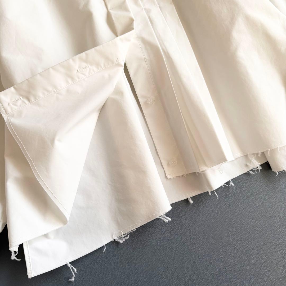 【マチャット】タックプリーツクロップドシャツ 長袖 ホワイト 比翼 クロップド丈