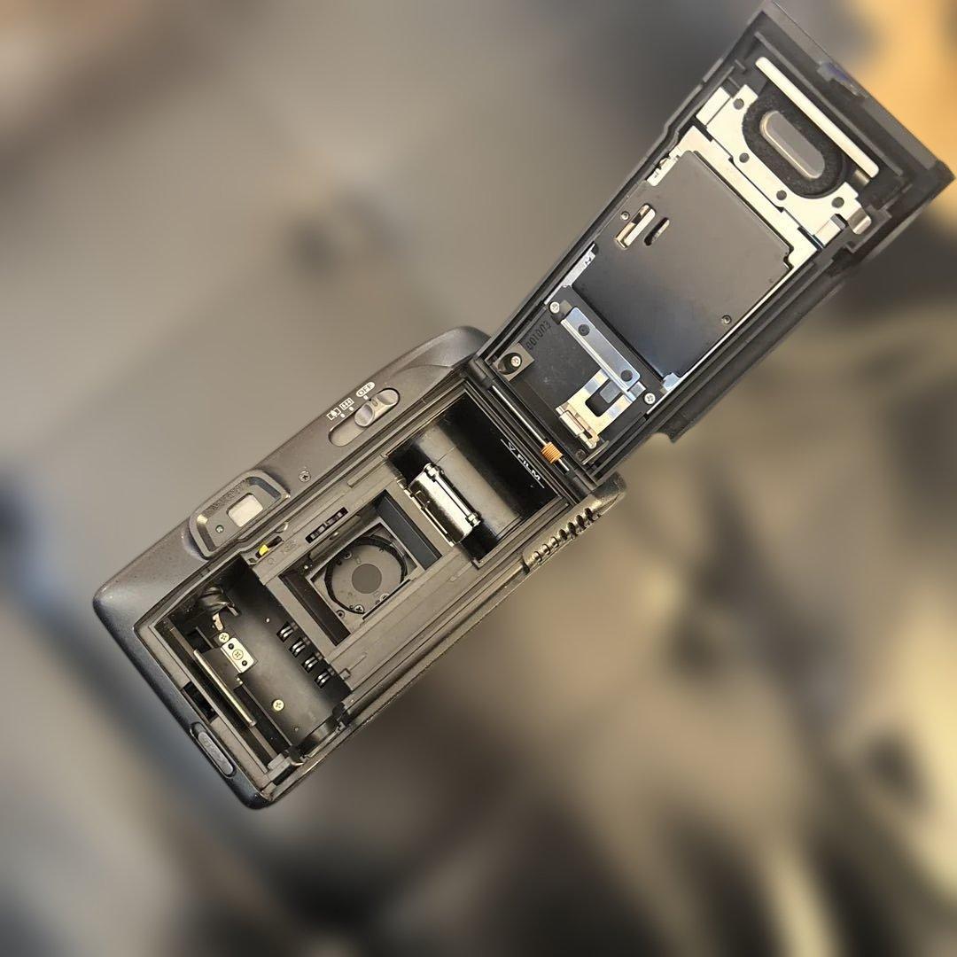 Canon Autoboy TELE 6 コンパクトフィルムカメラ