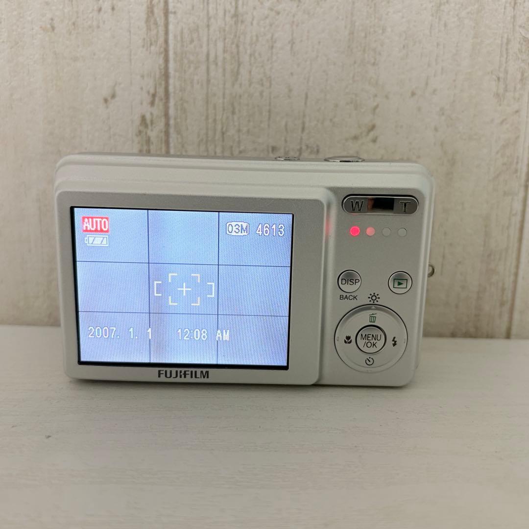 FUJIFILM 8.2M デジタルカメラ FINE PIX J10