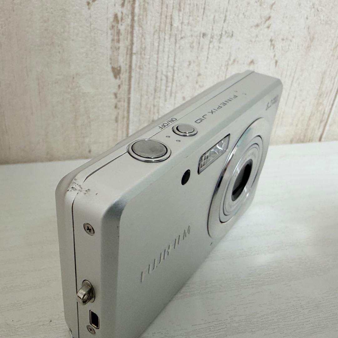 FUJIFILM 8.2M デジタルカメラ FINE PIX J10