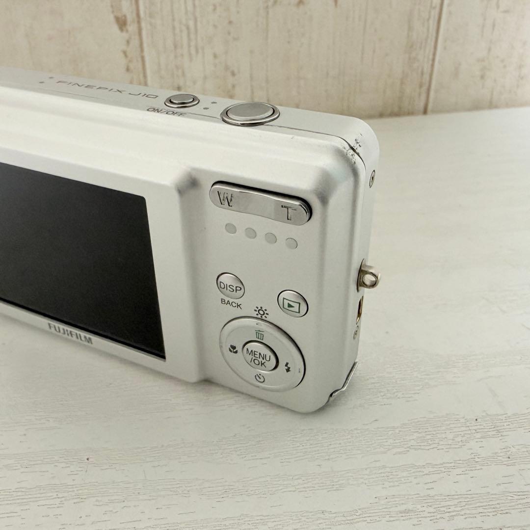 FUJIFILM 8.2M デジタルカメラ FINE PIX J10