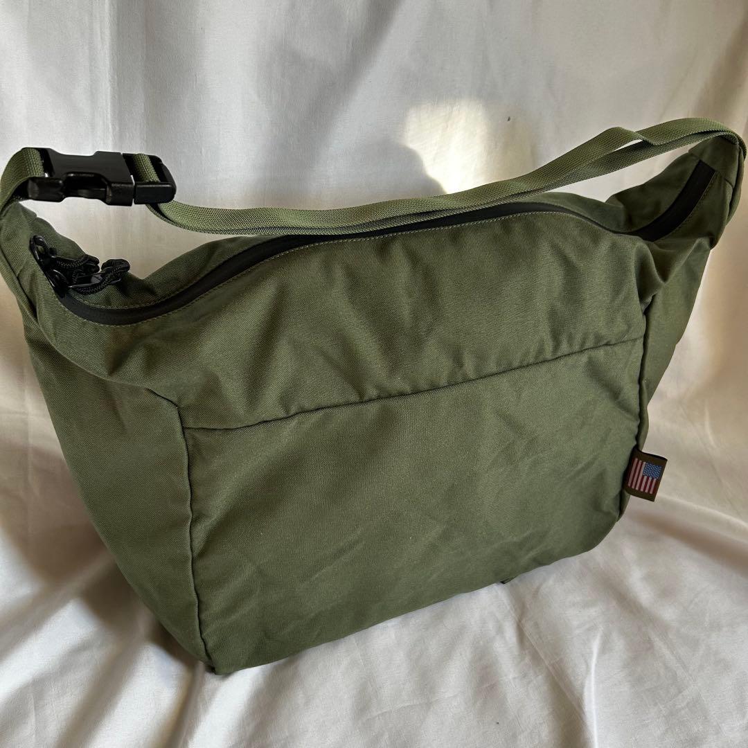 【美品】ミステリーランチ　モッドロードセル ショルダー バッグUSA製 グリーン