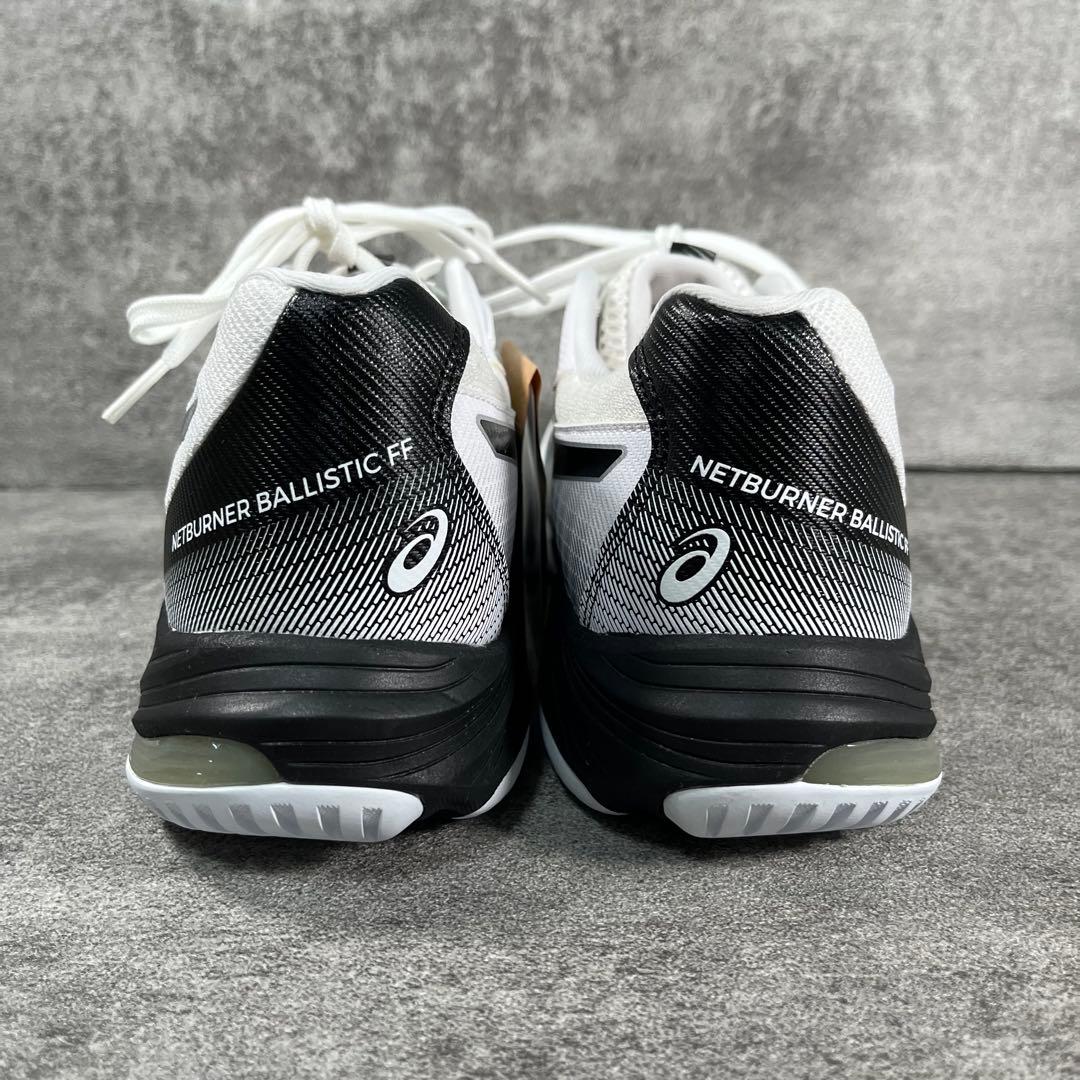 未使用に近い　アシックス　NETBURNER BALLISTIC FF 3