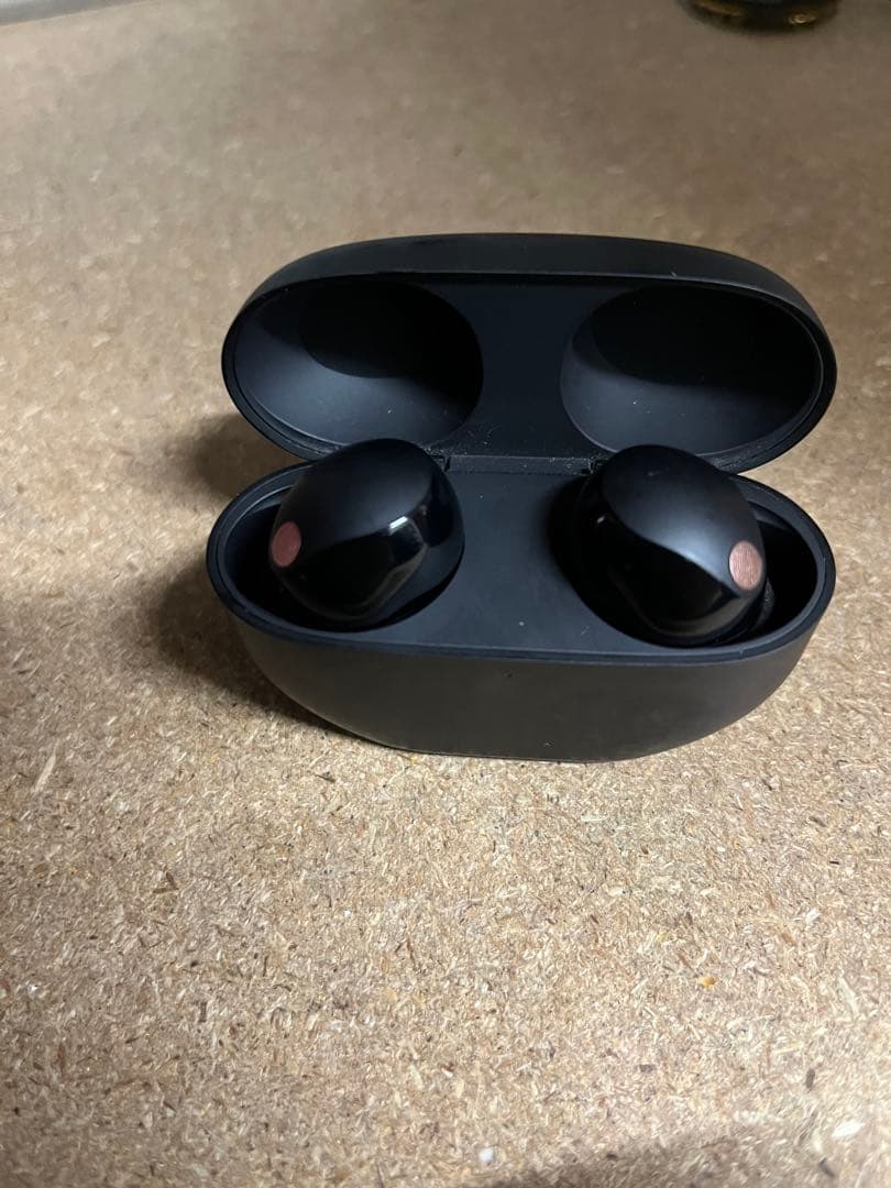 wf 1000xm5 ワイヤレスイヤホン