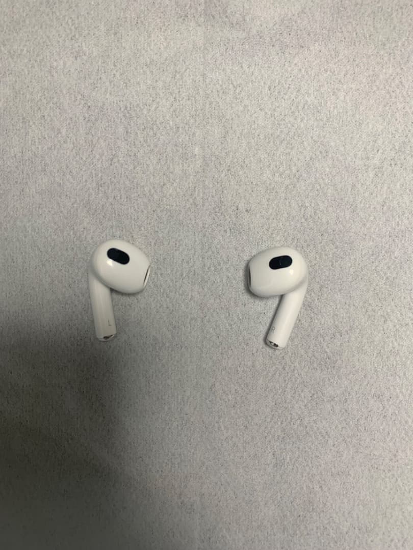 超美品 AirPods 第3世代 lightning充電ケーブル
