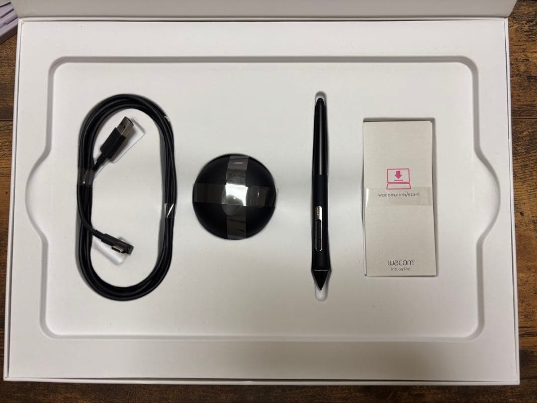 Wacom Intuos Pro Medium(2017)+Smooth+替芯